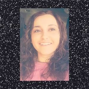 Meet your Posher, Adriana